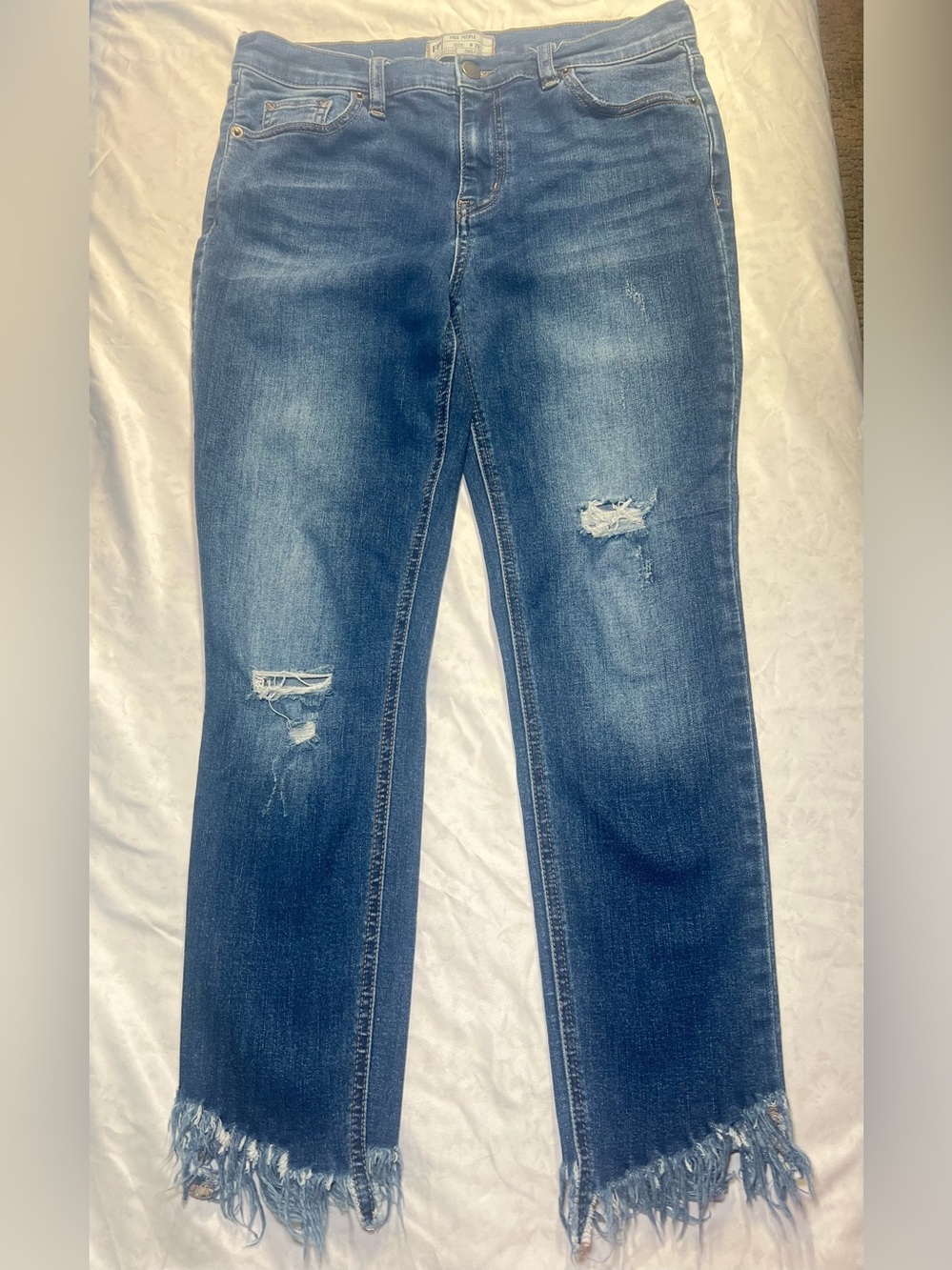 Free People Women’s“Great Heights” Distressed Frayed Skinny Jeans, Blue, W 29